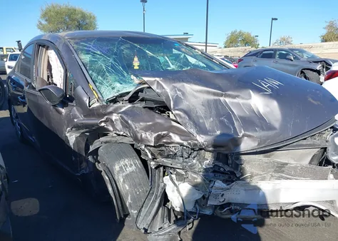 2011 Honda Civic Lx z USA, uszkodzony, nr VIN 19XFA1F50BE042212